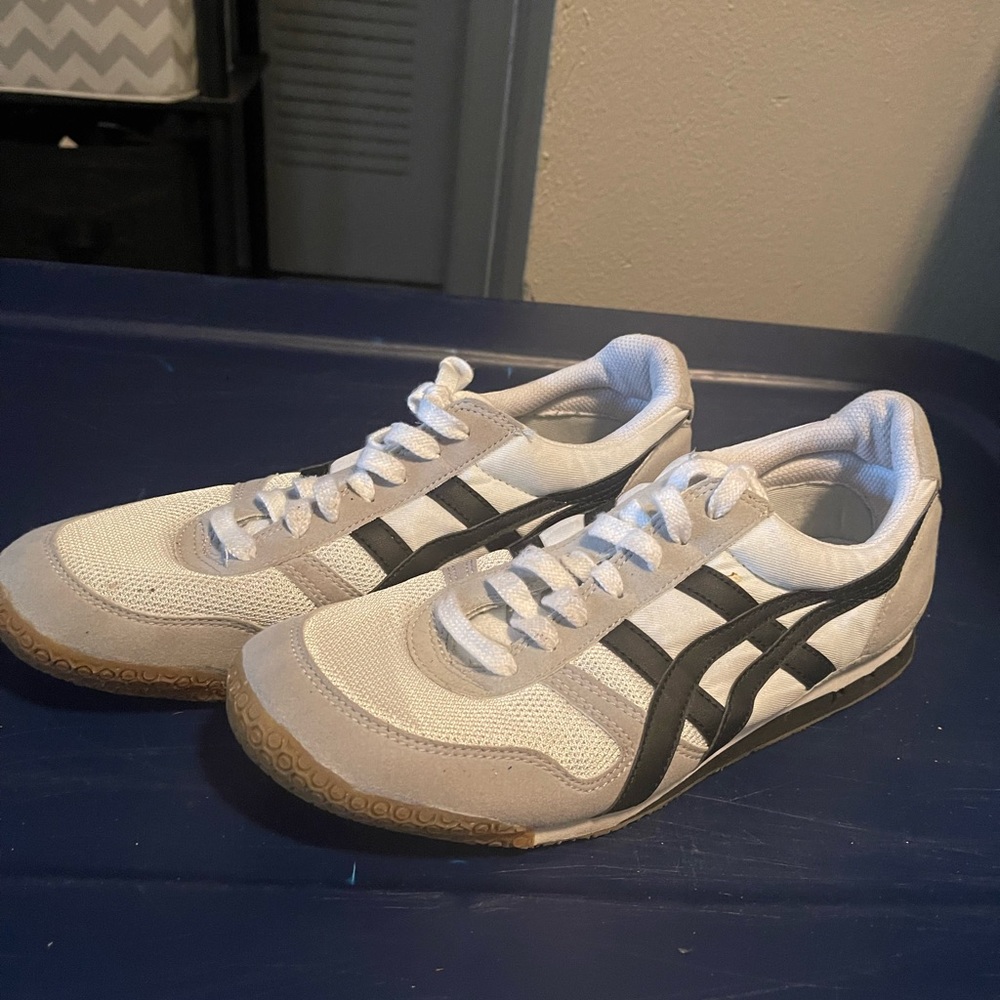 Mens 8 1/2 “Original Tiger” grey and blue sneaker